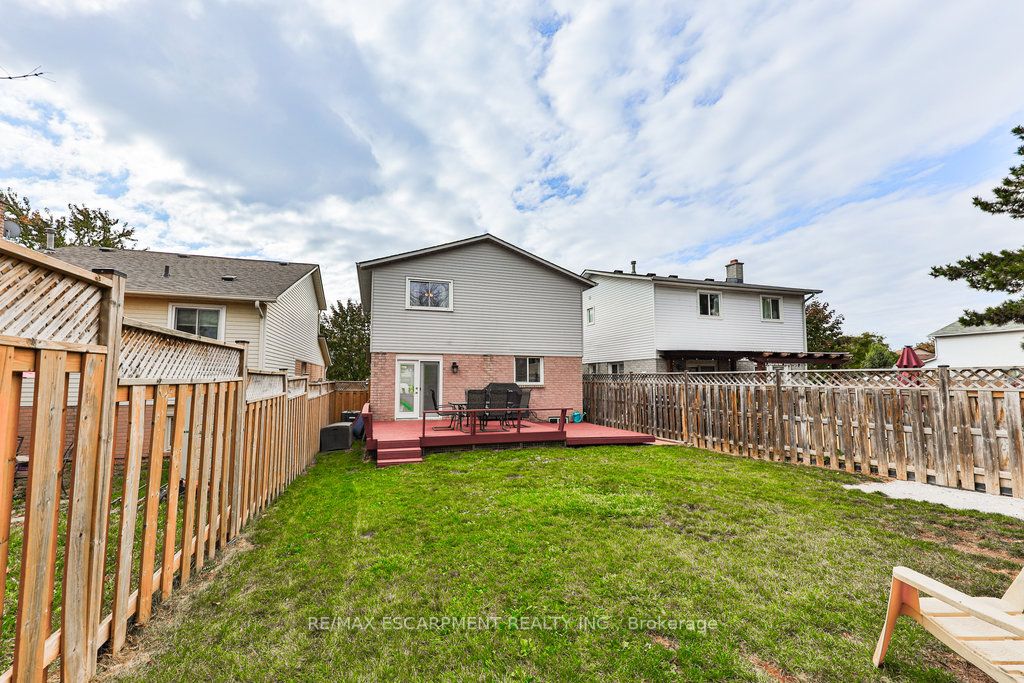 1484 Reynolds Ave