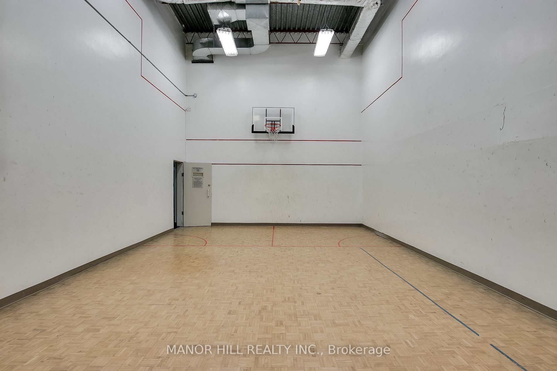 812 Burnhamthorpe Rd, #605