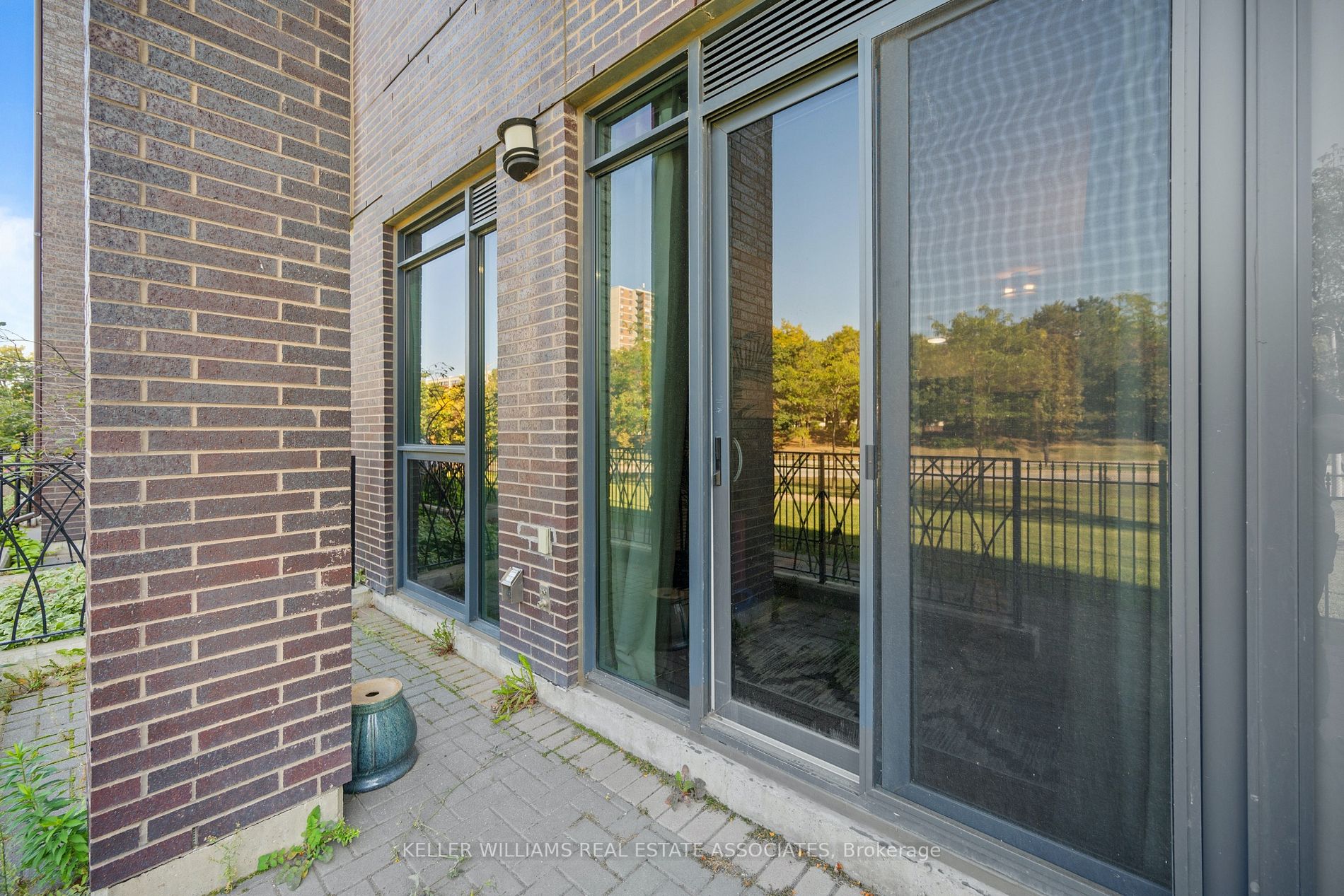 1 Valhalla Inn Rd, #107