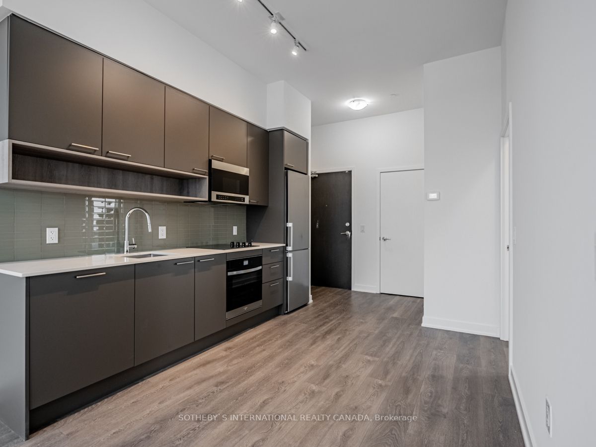 3005 Pine Glen Road, #810