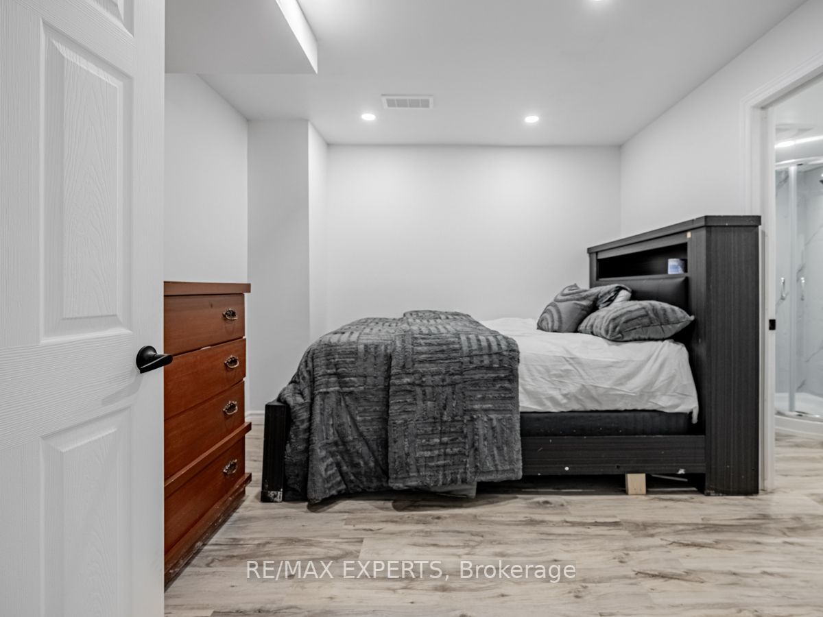 1107 Bonin Cres