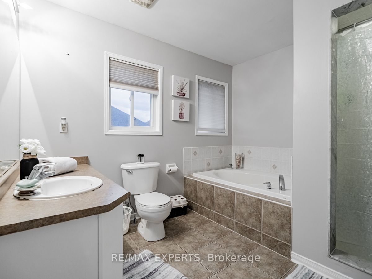 1107 Bonin Cres