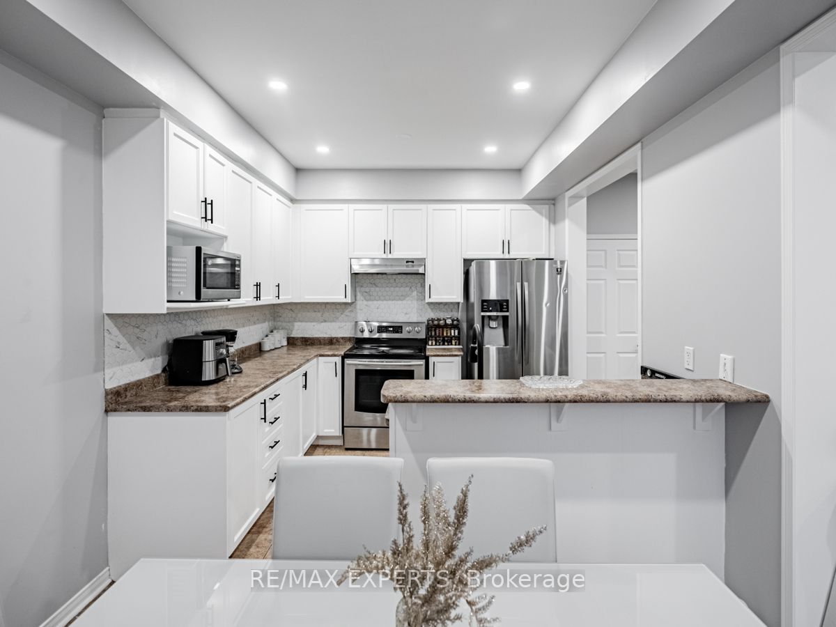 1107 Bonin Cres