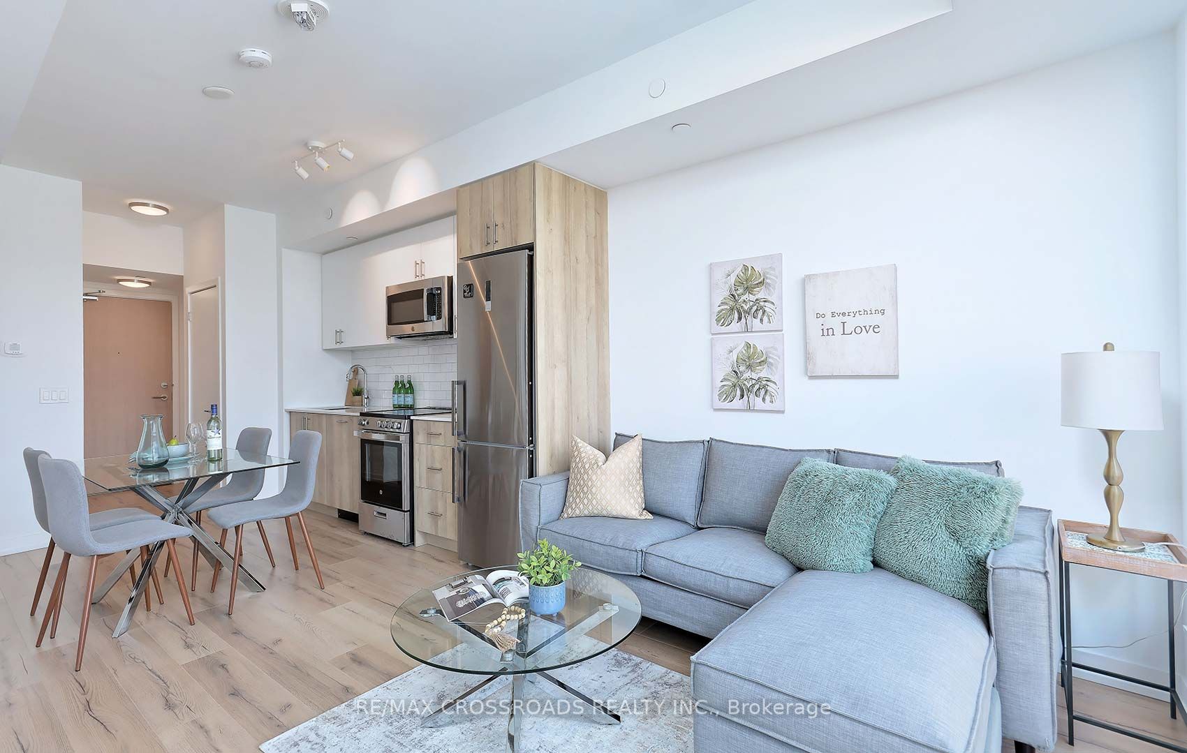 1195 The Queensway, #506