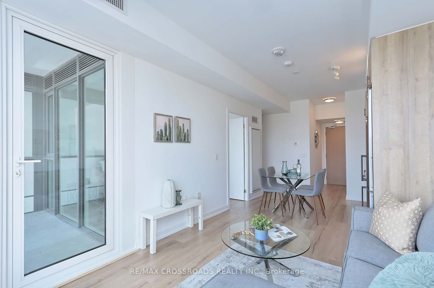 1195 The Queensway, #506