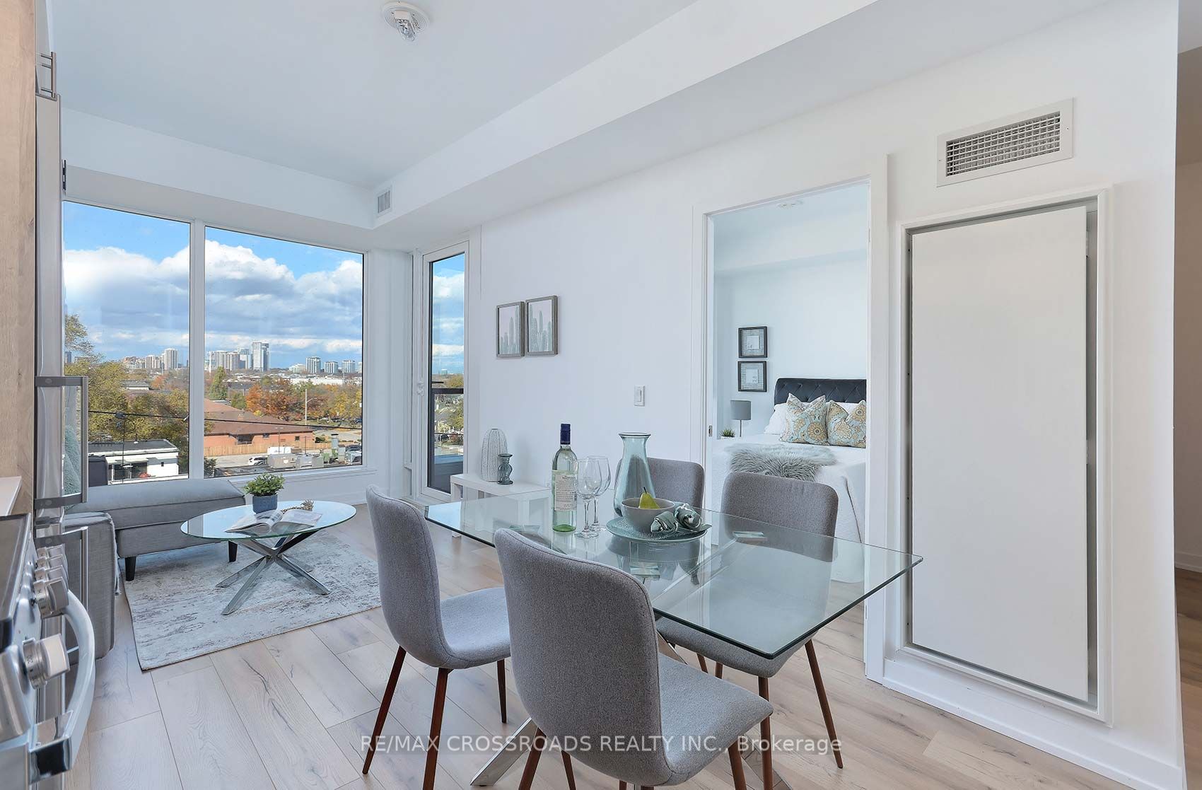 1195 The Queensway, #506