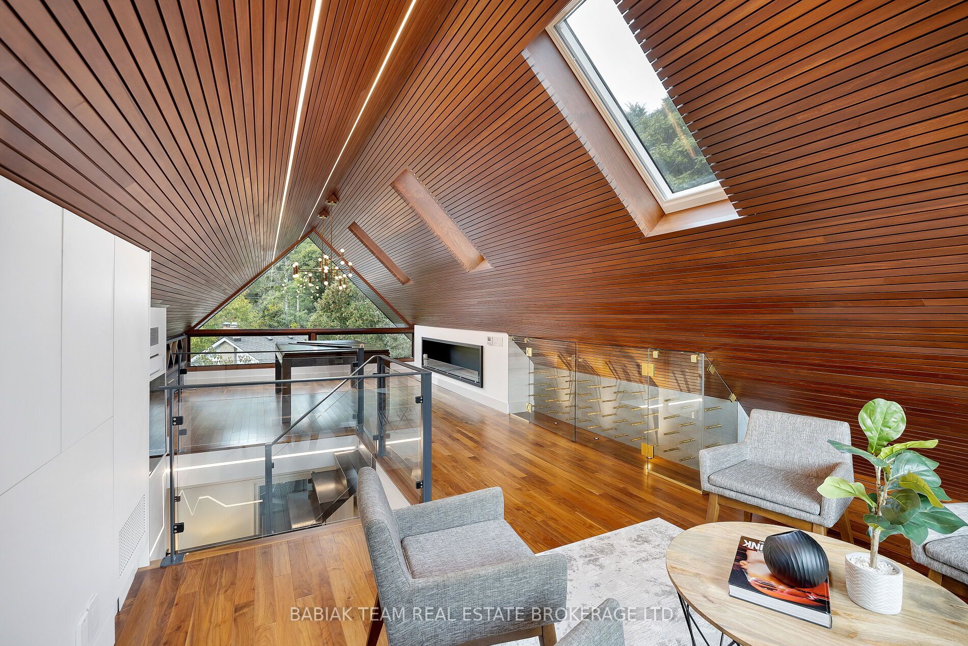 72 Ellis Park Rd