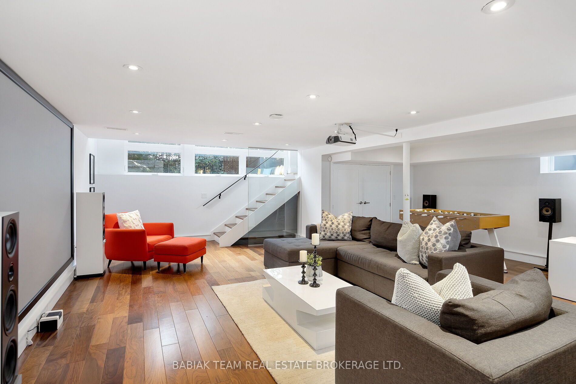 72 Ellis Park Rd