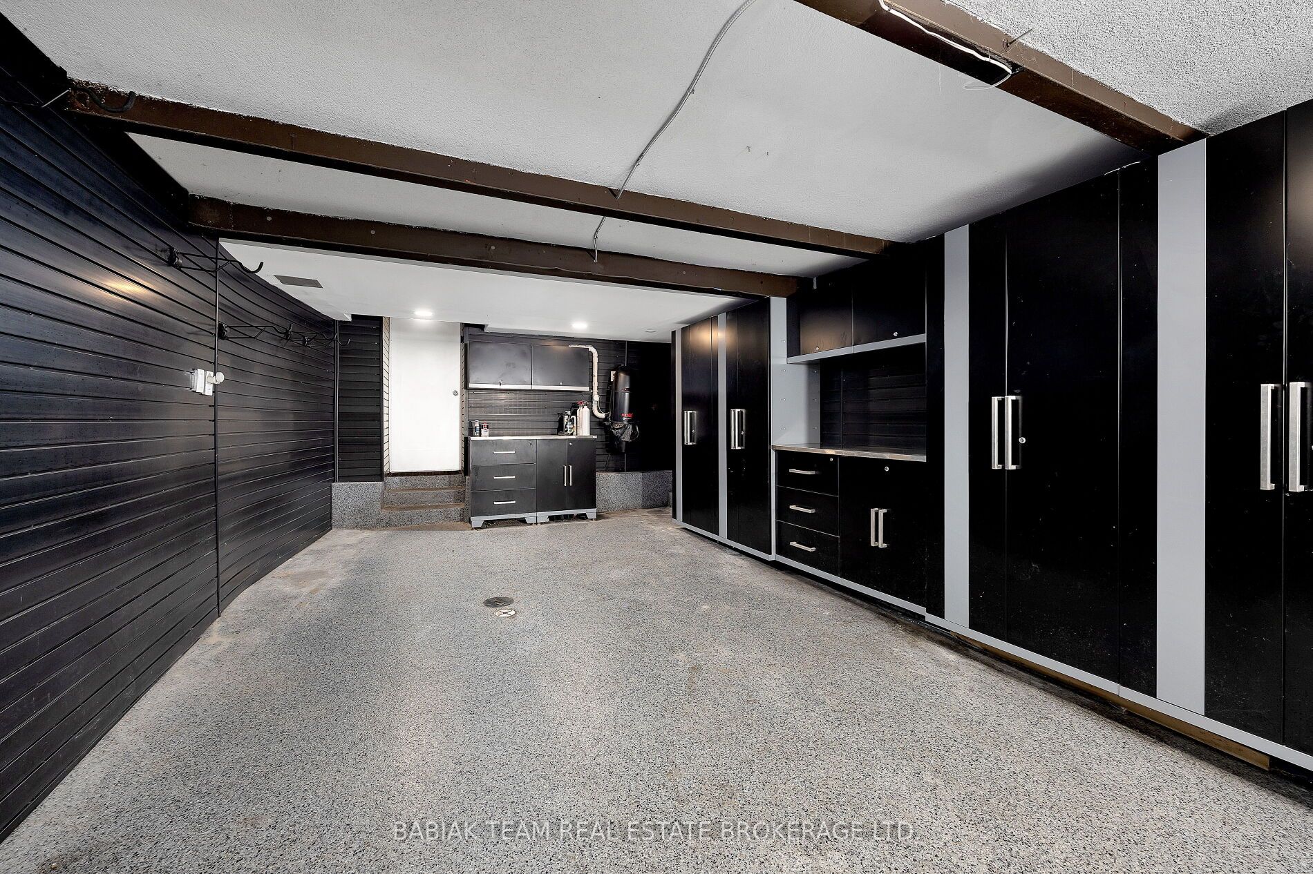 72 Ellis Park Rd