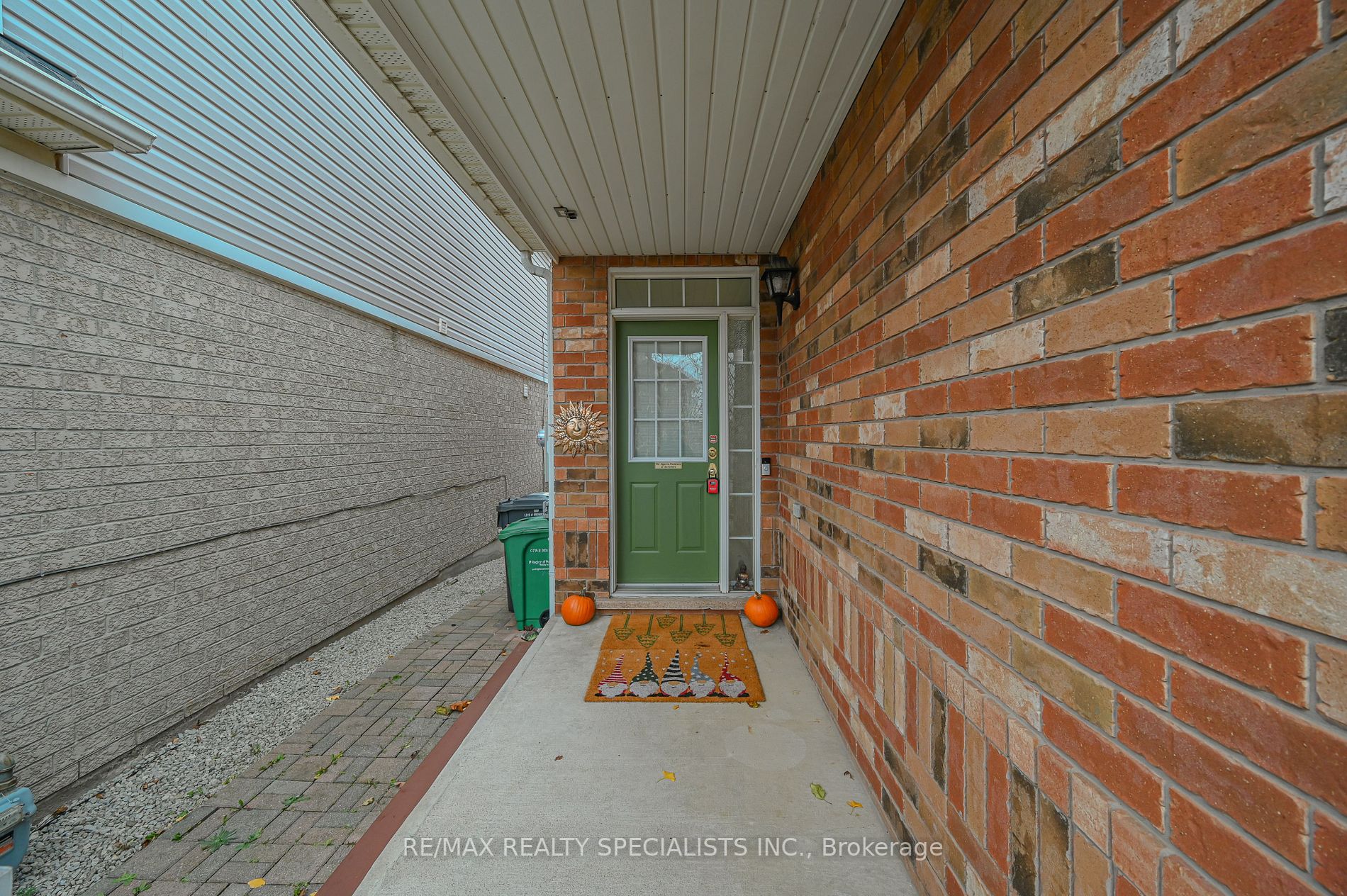 68 Vista Green Cres