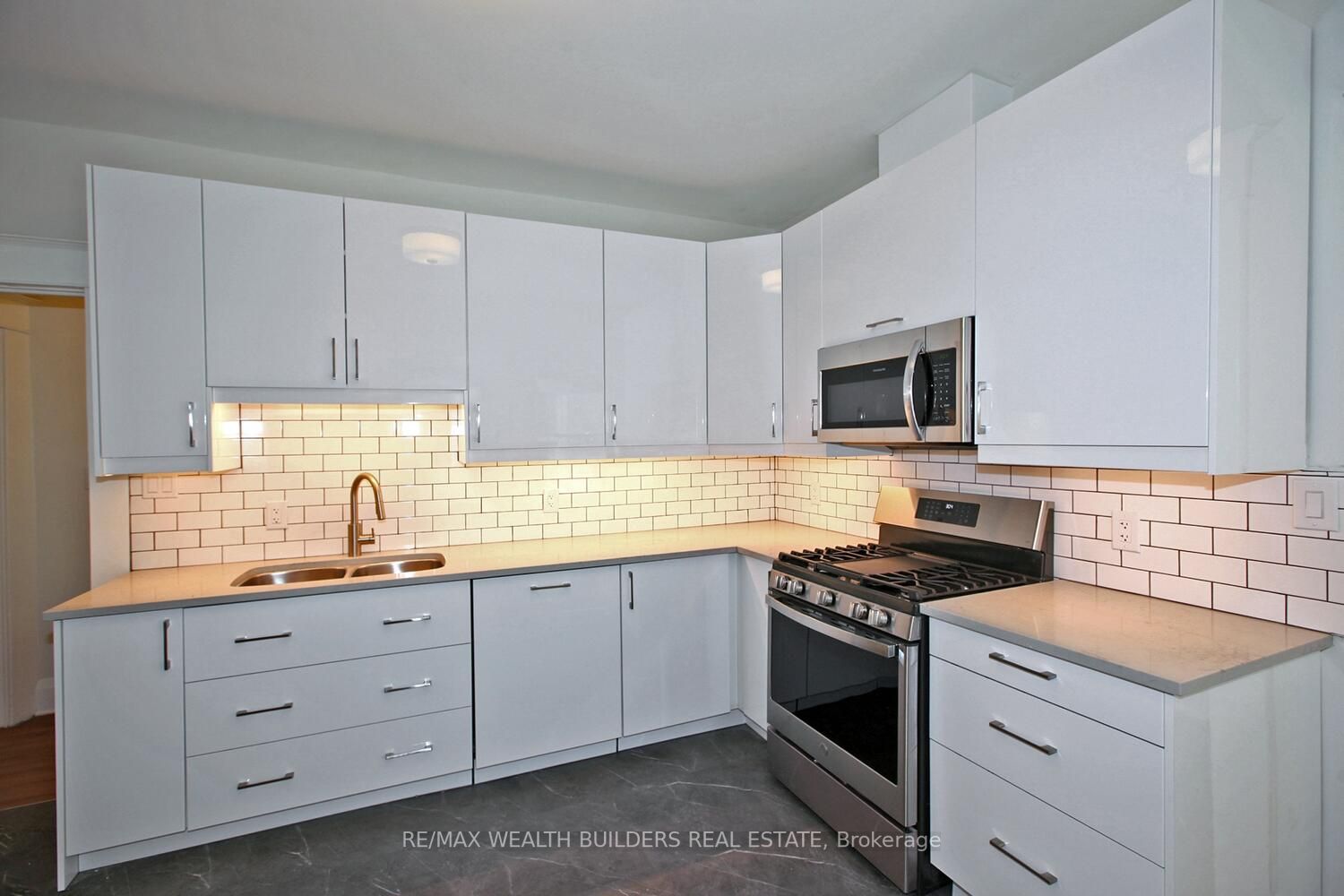 163 Parkside Dr, #Main-C