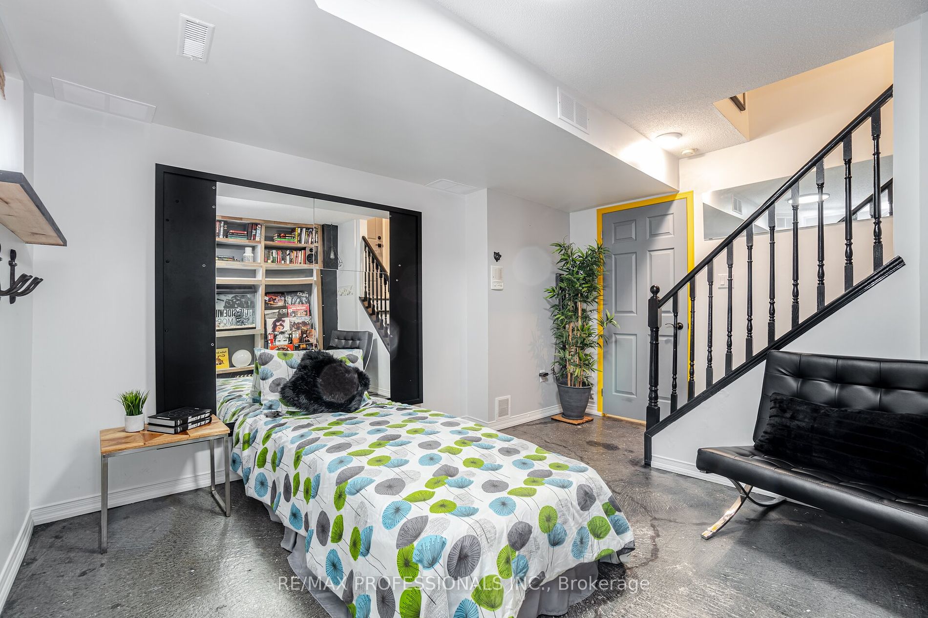 5535 Glen Erin Dr, #47