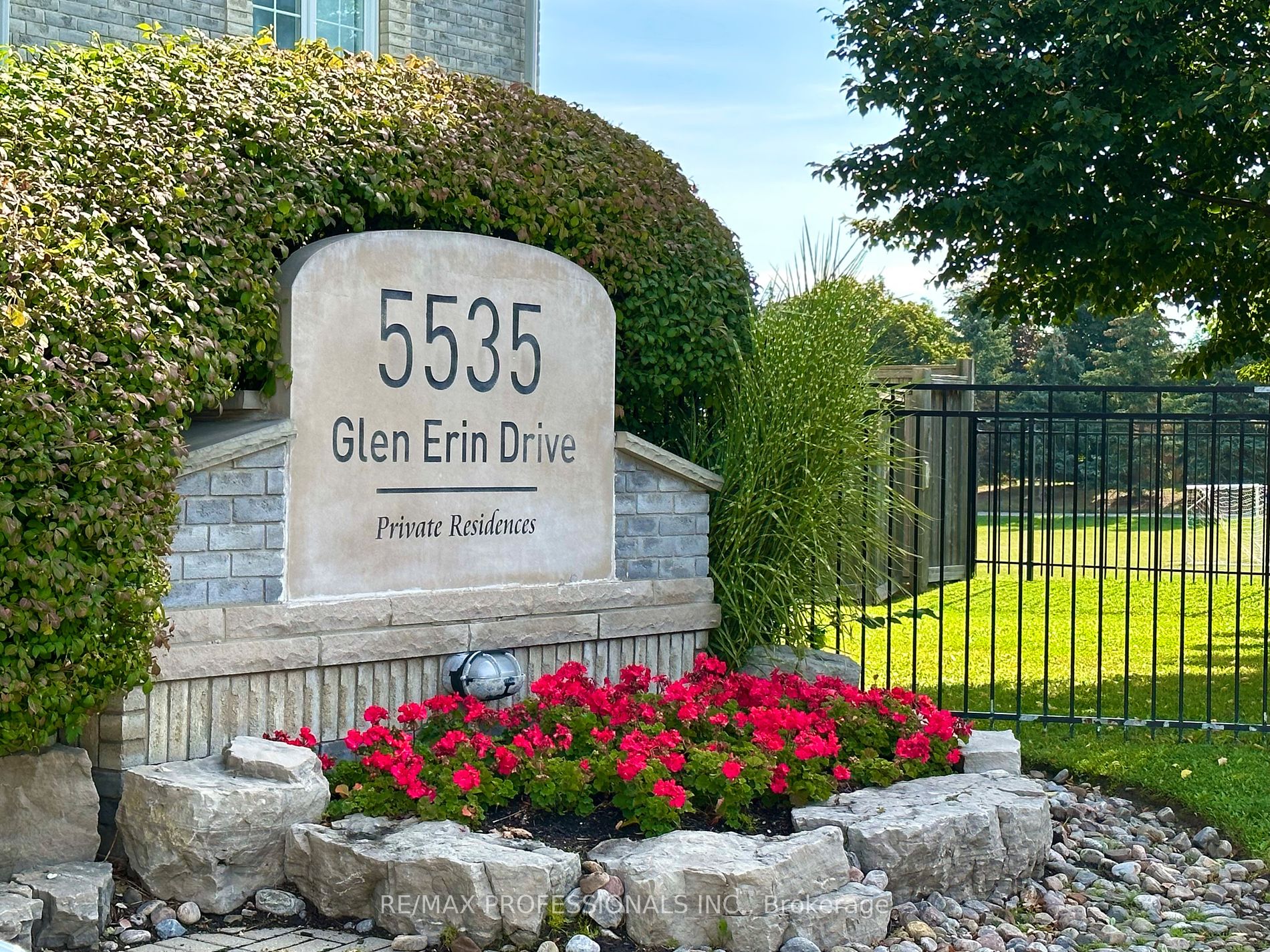 5535 Glen Erin Dr, #47