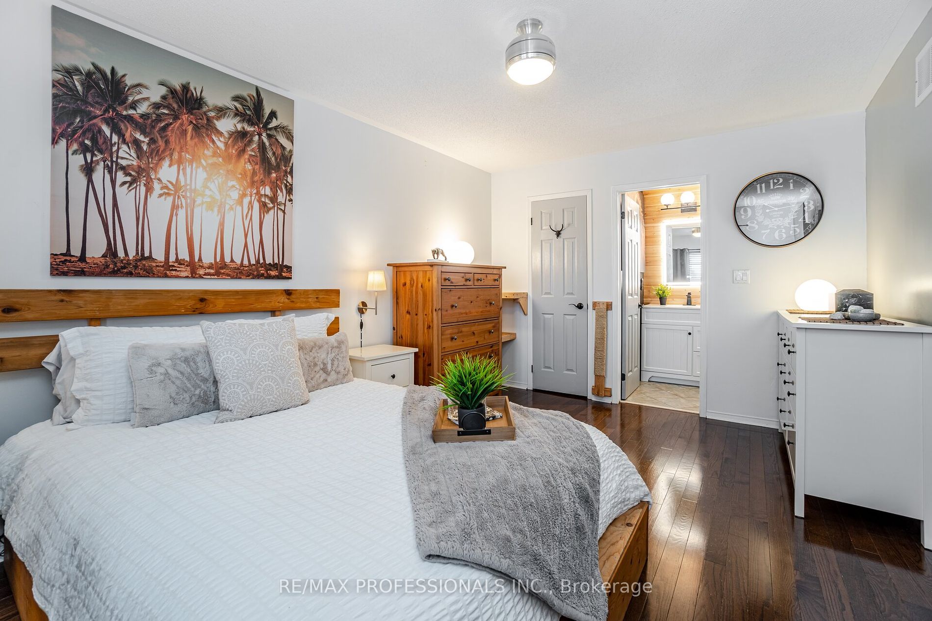 5535 Glen Erin Dr, #47