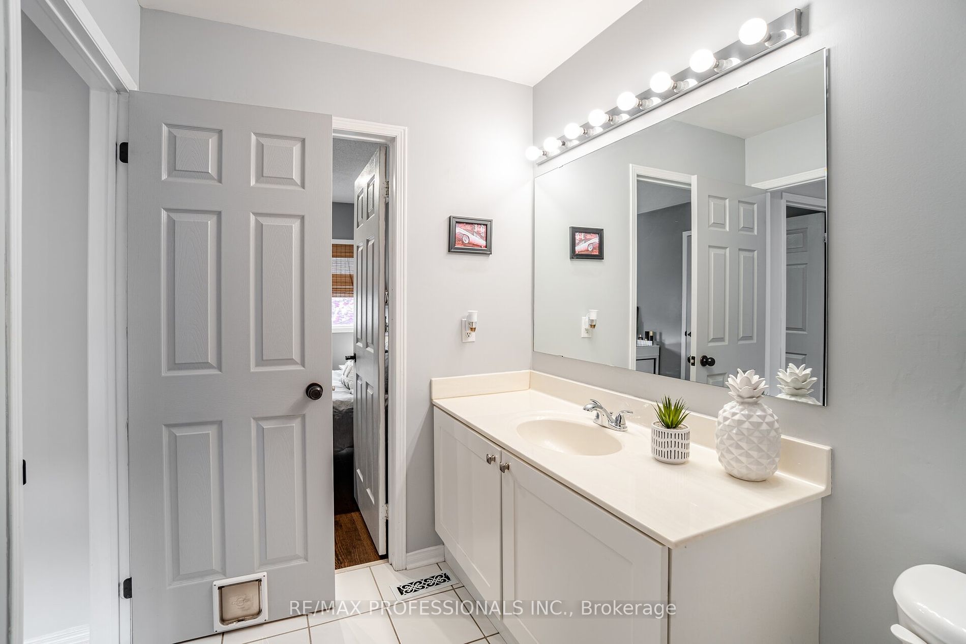 5535 Glen Erin Dr, #47