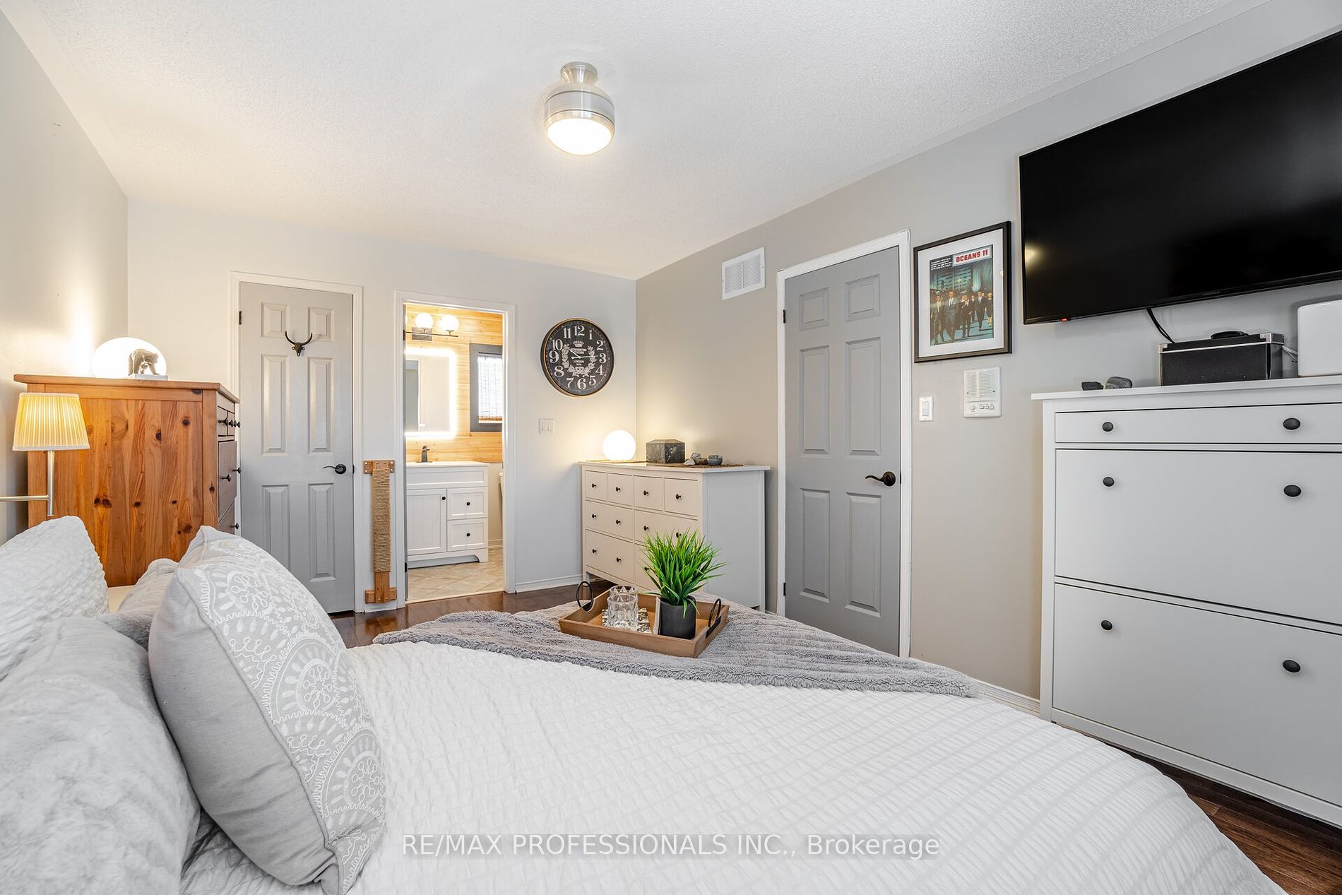 5535 Glen Erin Dr, #47