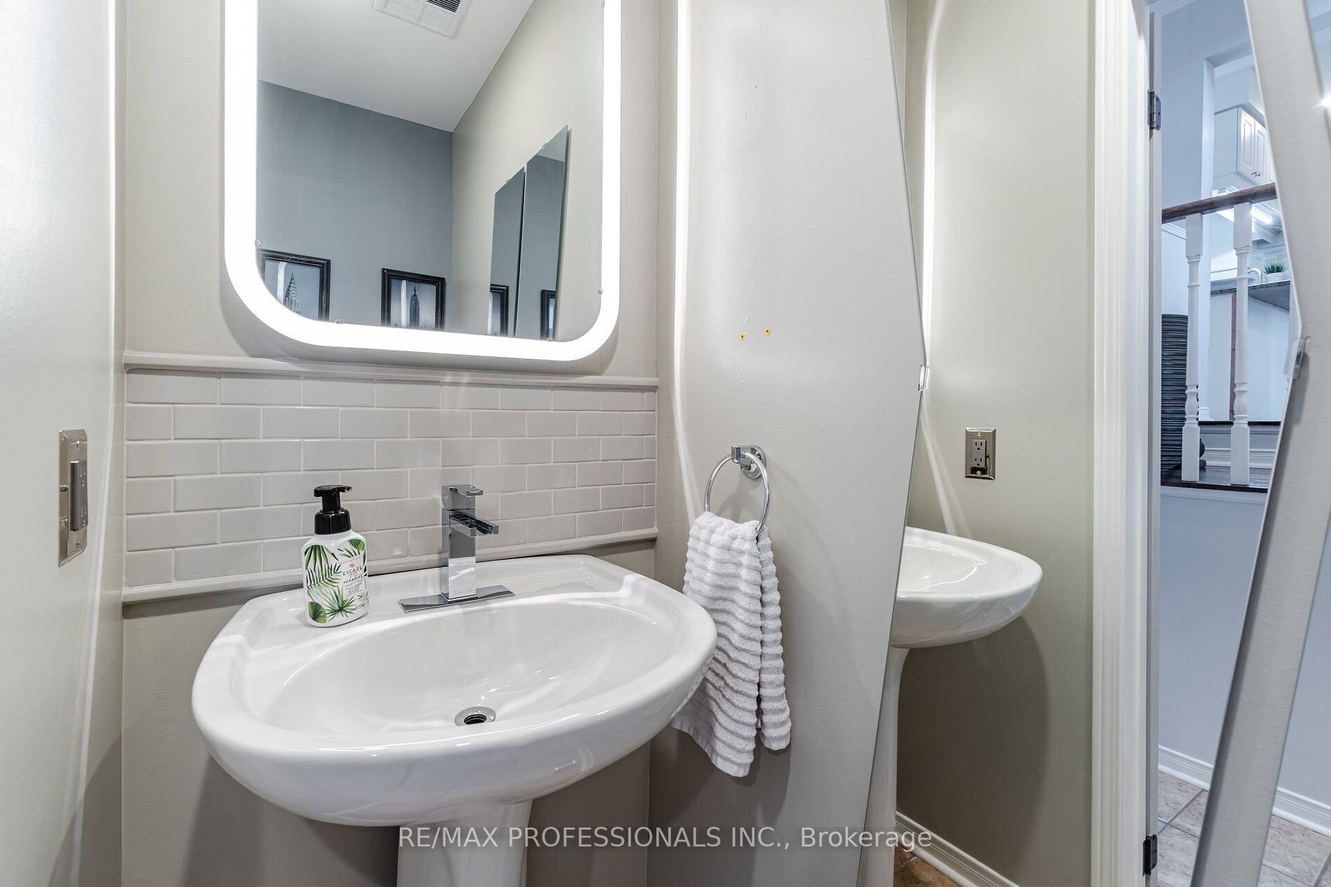 5535 Glen Erin Dr, #47