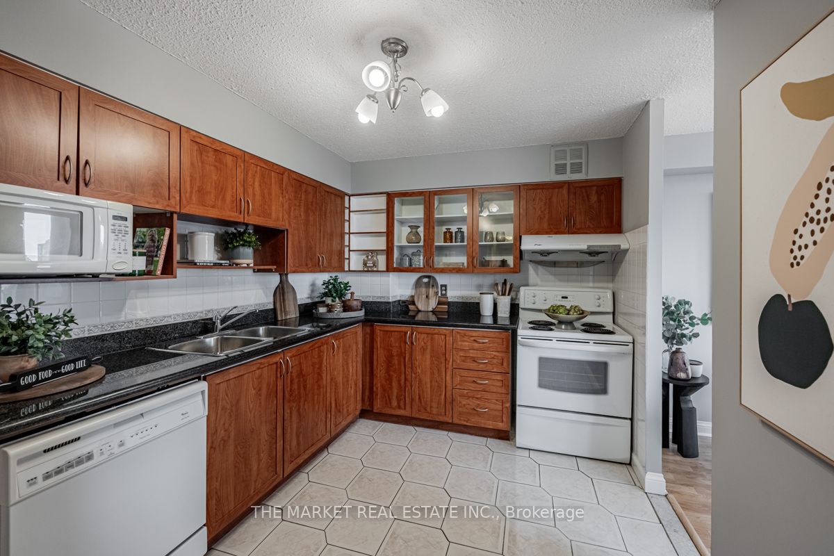 200 Robert Speck Parkway, #1601