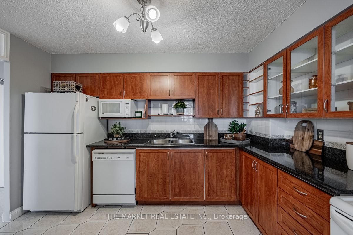 200 Robert Speck Parkway, #1601