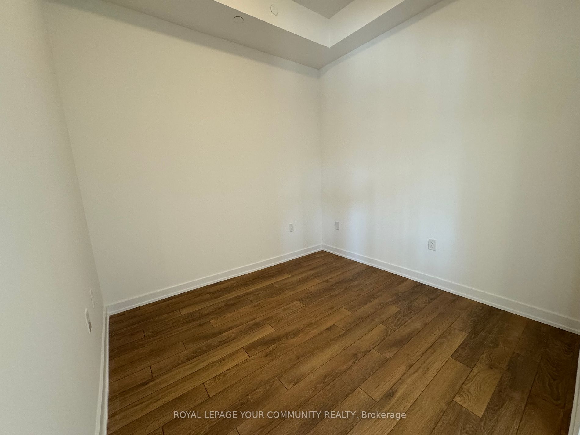 2443 Dufferin St, #101