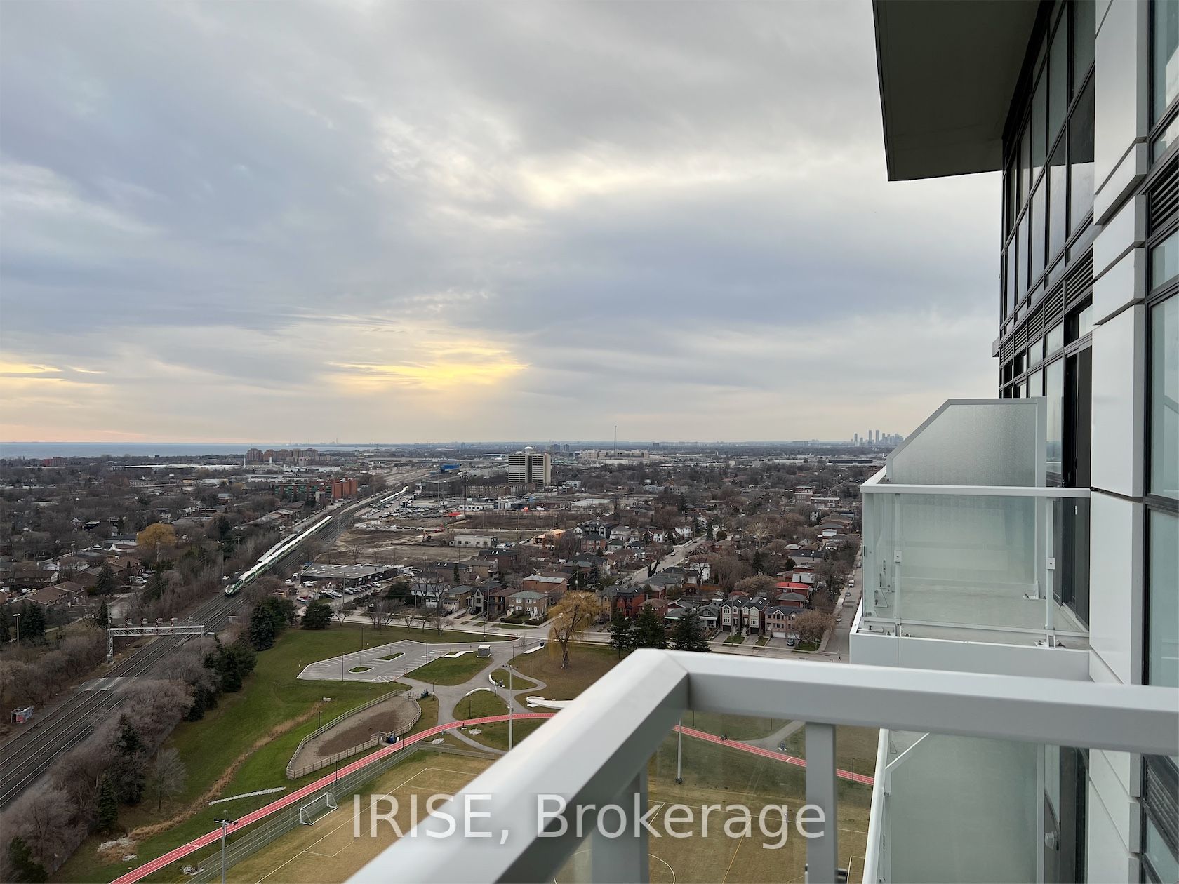 251 Manitoba St, #2306