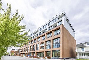 2720 Dundas St W, #415