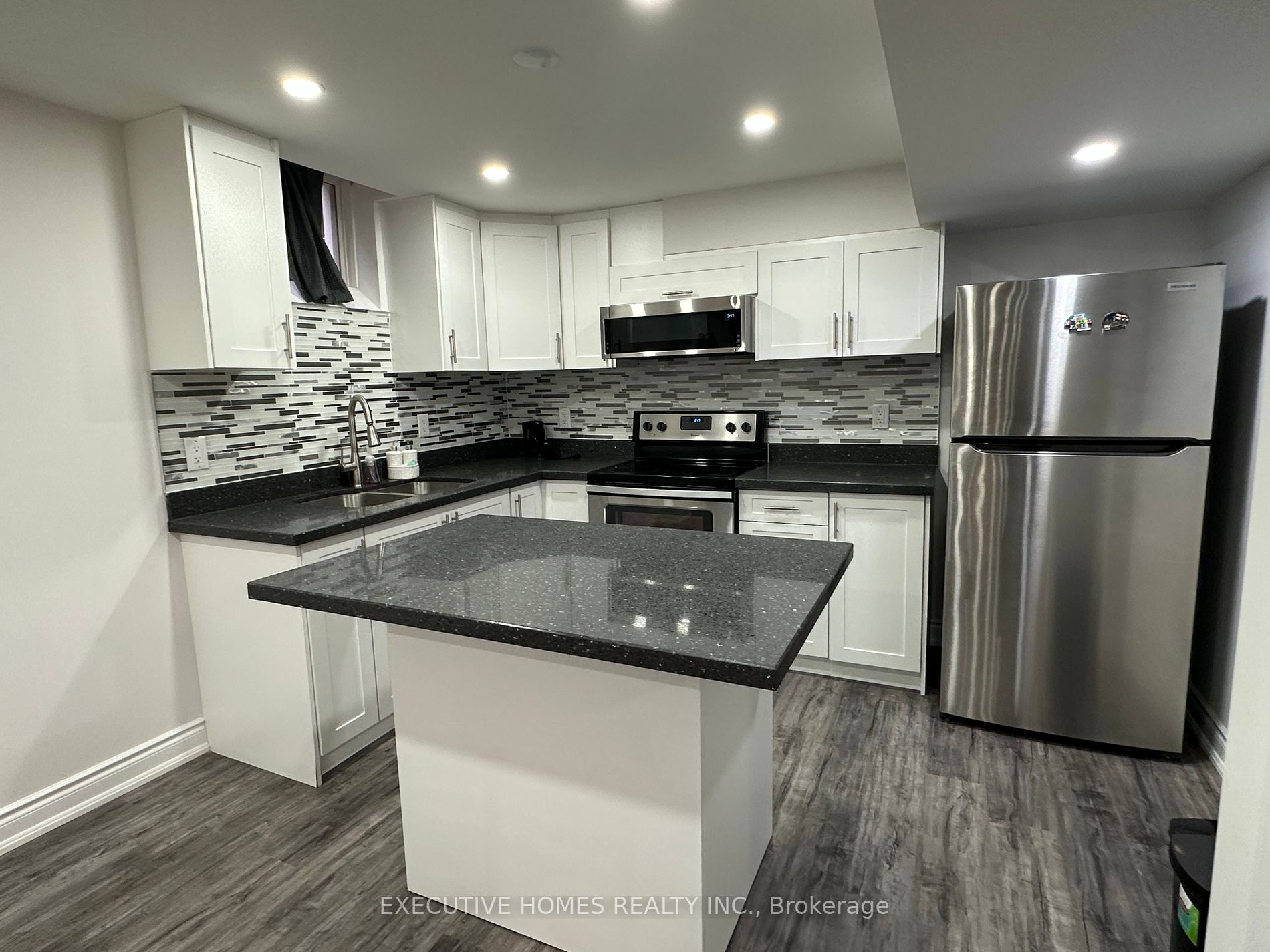 4780 Glasshill Grve