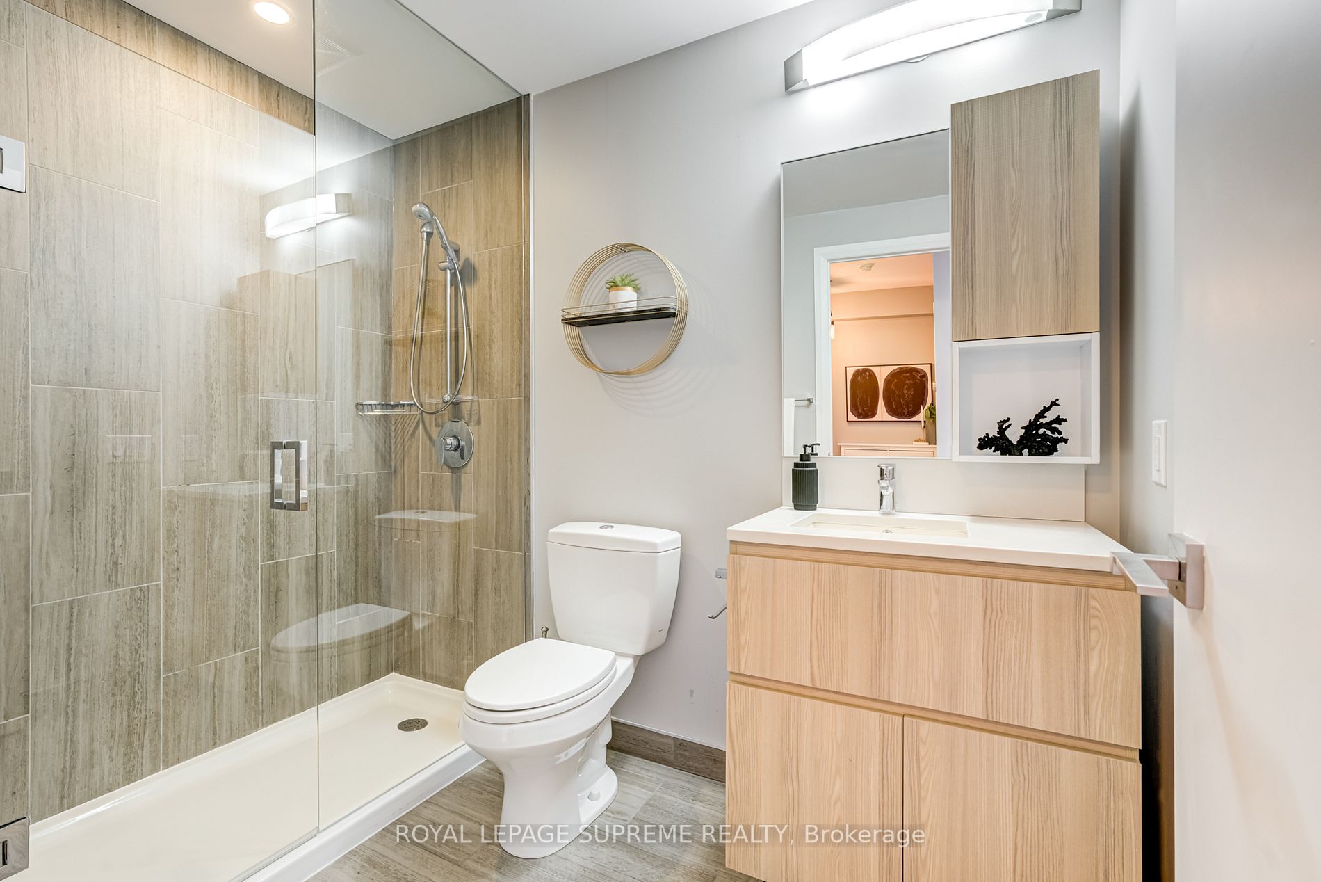 36 Park Lawn Rd, #1105