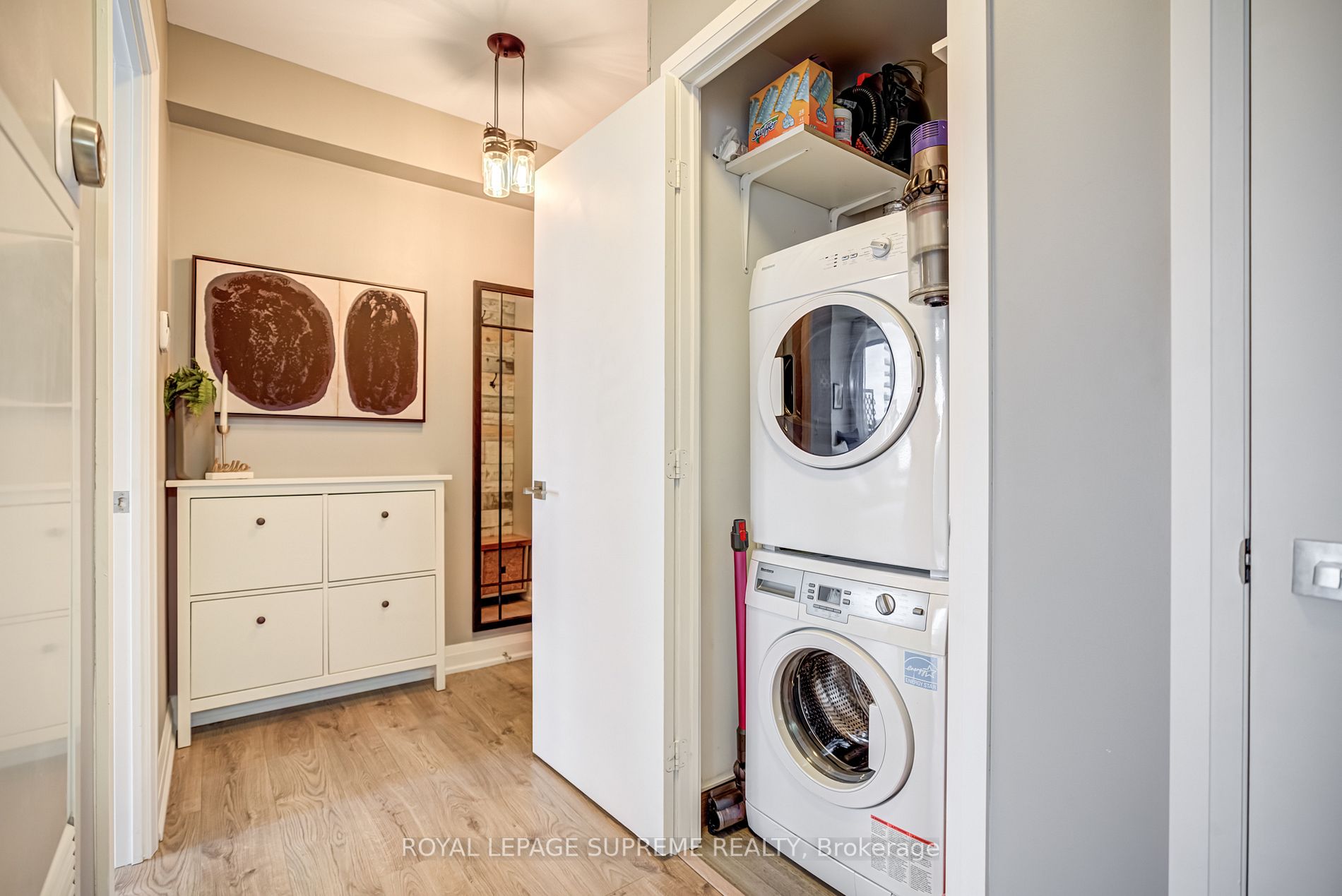 36 Park Lawn Rd, #1105