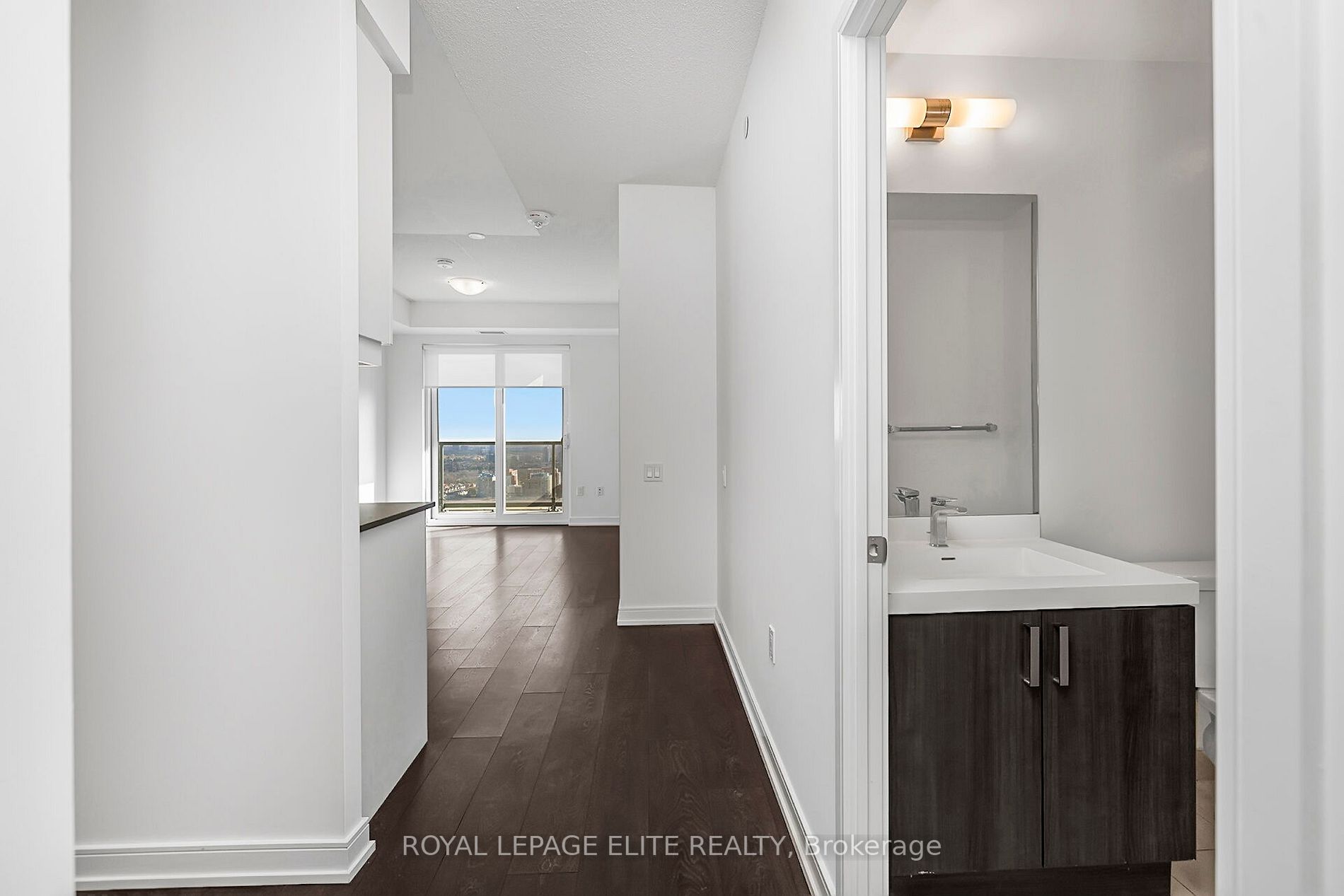 8 NAHANI Way #3418