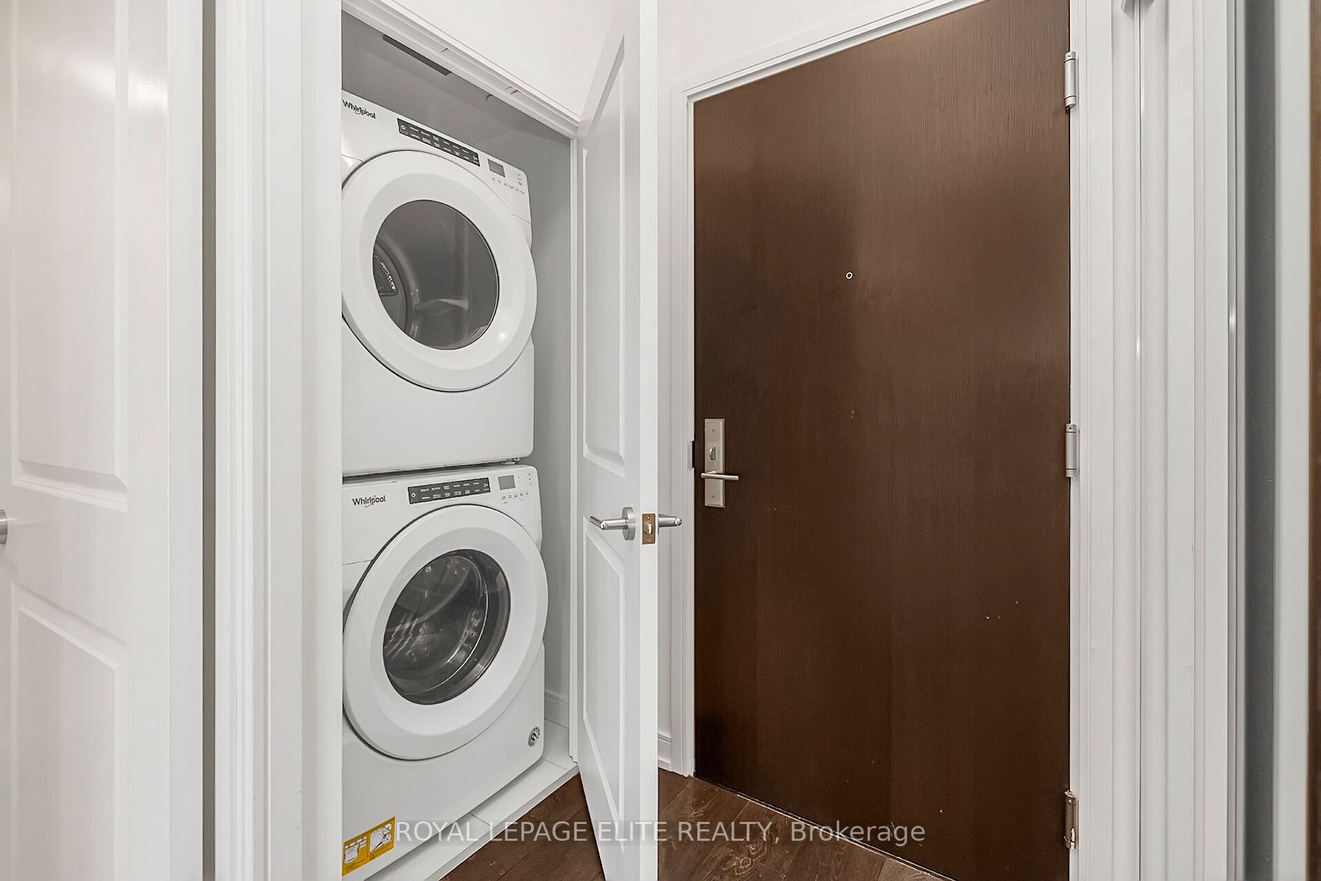 8 NAHANI Way #3418