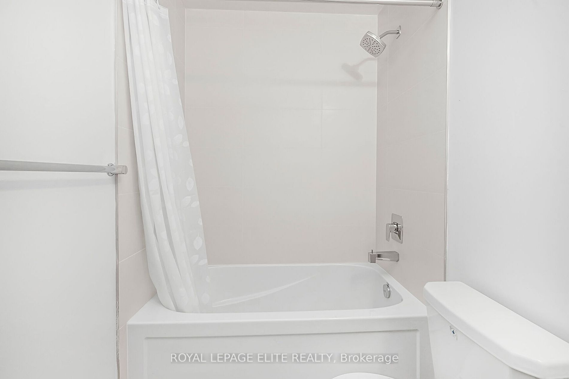 8 NAHANI Way #3418