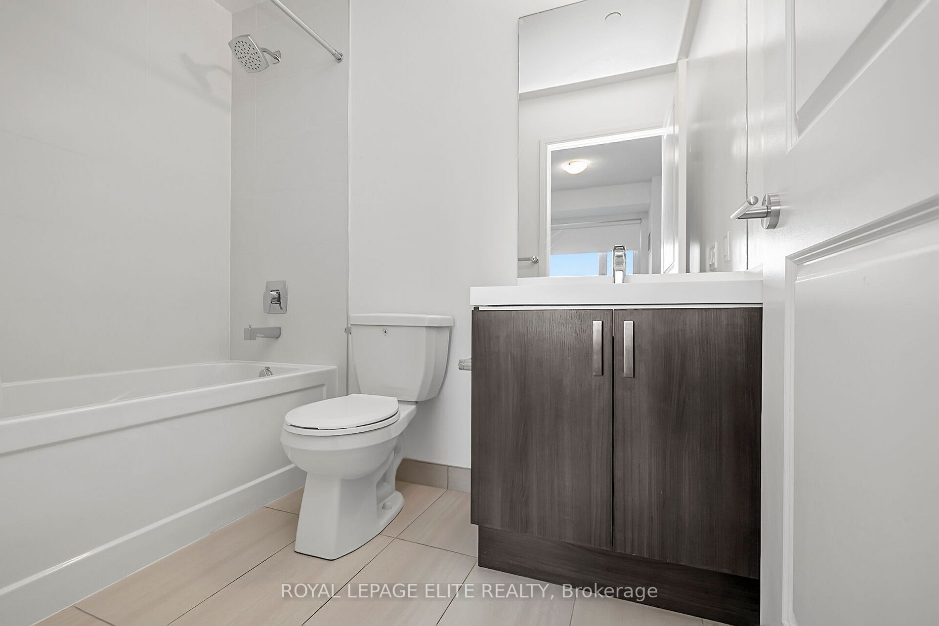 8 NAHANI Way #3418
