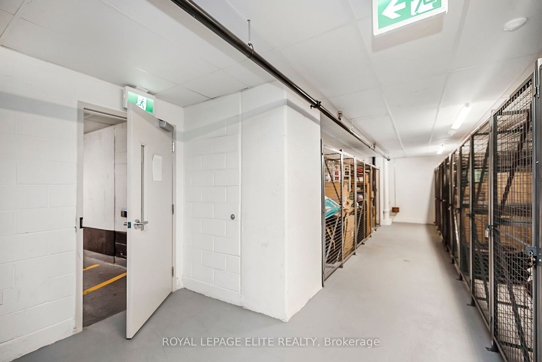 8 NAHANI Way #3418