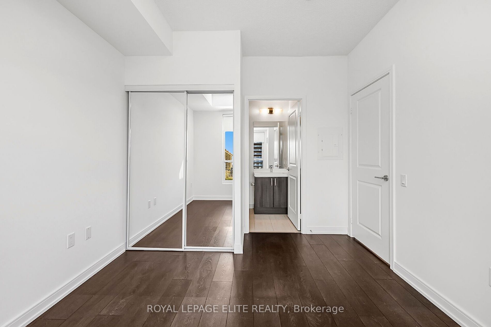8 NAHANI Way #3418
