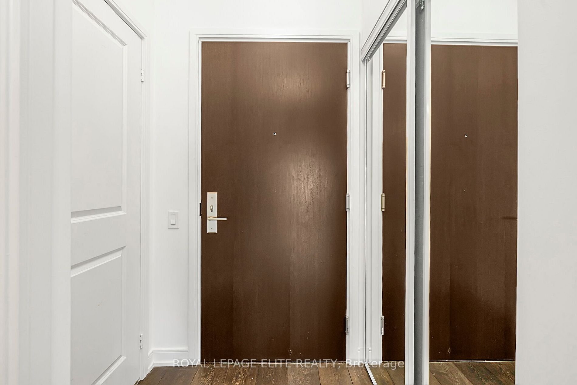 8 NAHANI Way #3418