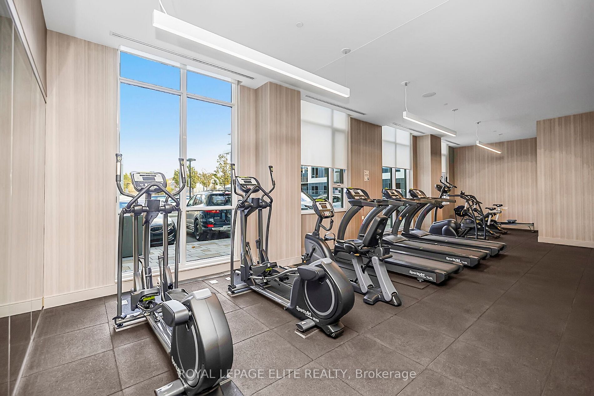 8 NAHANI Way #3418