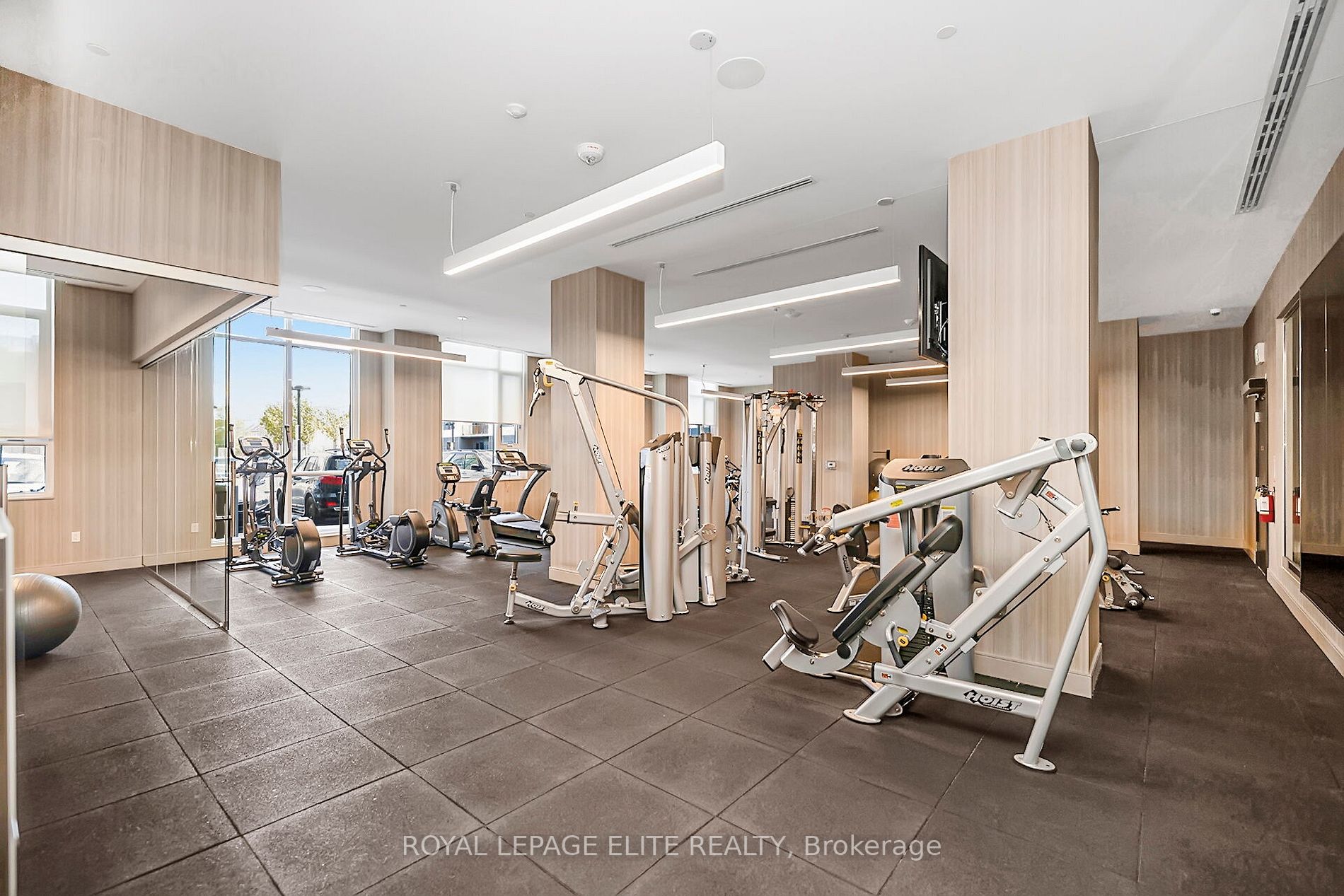 8 NAHANI Way #3418