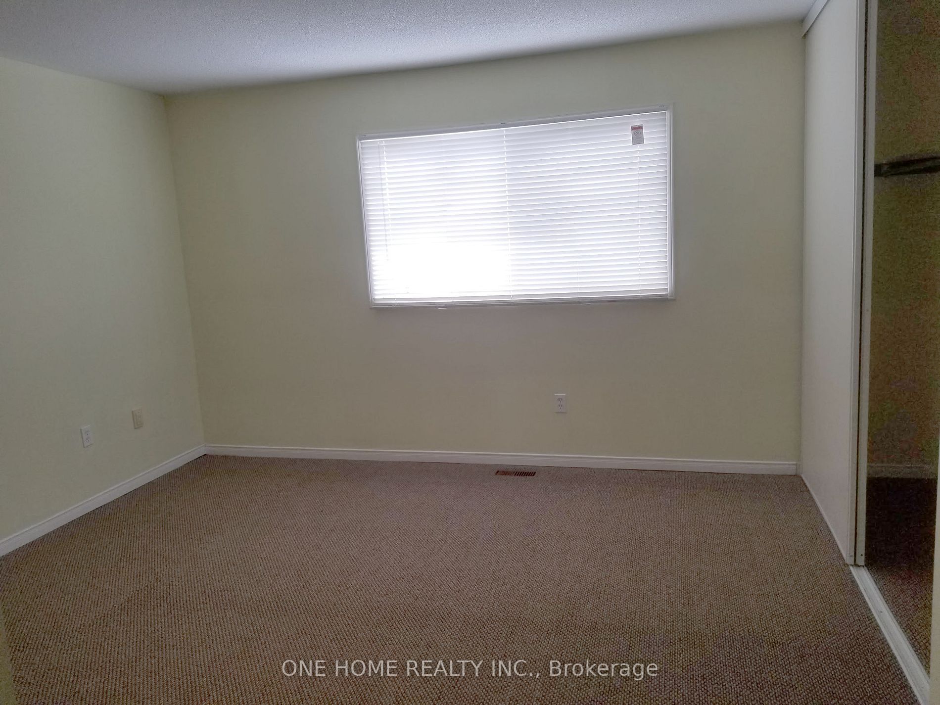 5055 Heatherleigh Ave, #149