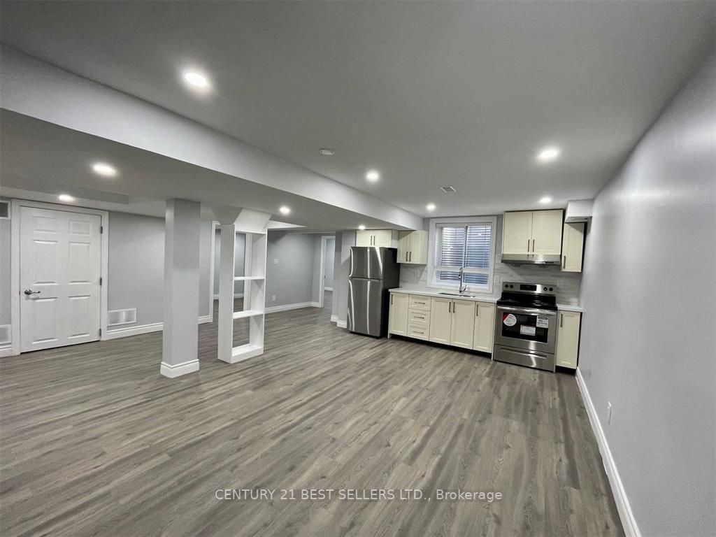 32 Stephanie Ave, #Bsmt