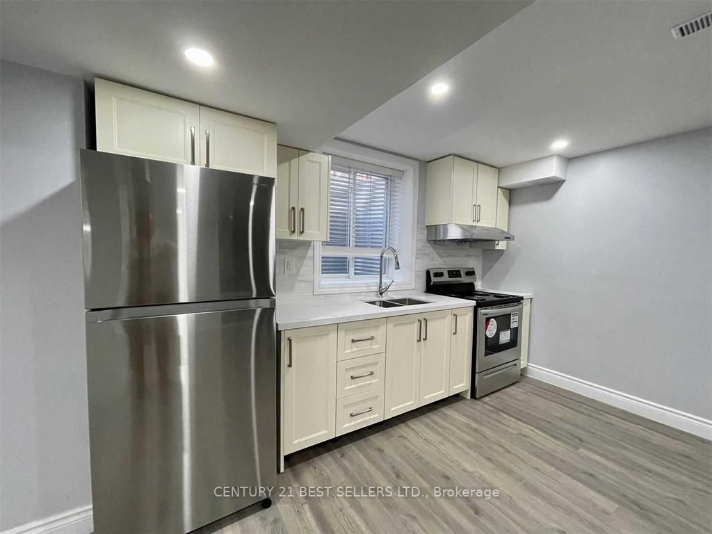 32 Stephanie Ave, #Bsmt