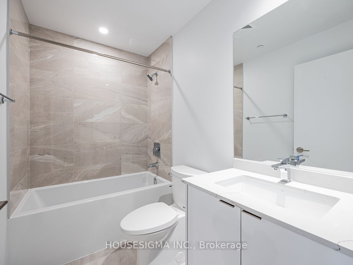 1928 Lakeshore Blvd W, #3810
