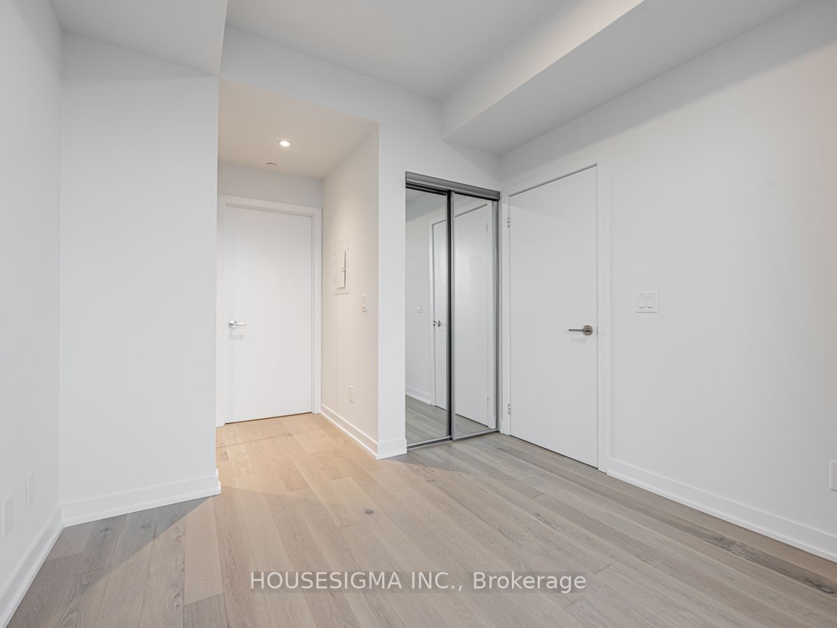 1928 Lakeshore Blvd W, #3810