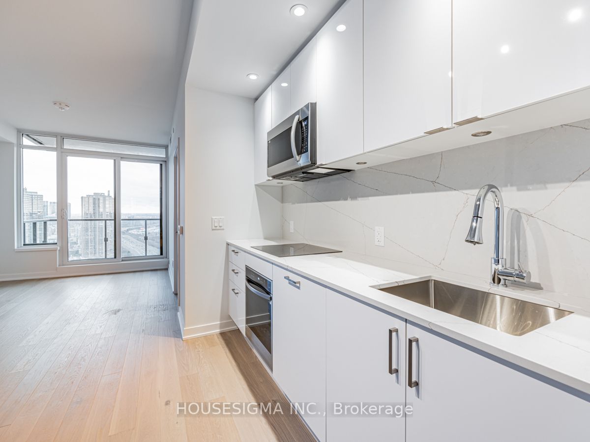 1928 Lakeshore Blvd W, #3810