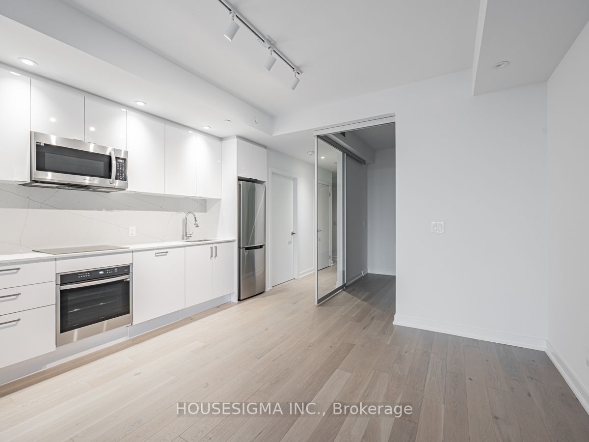 1928 Lakeshore Blvd W, #3810
