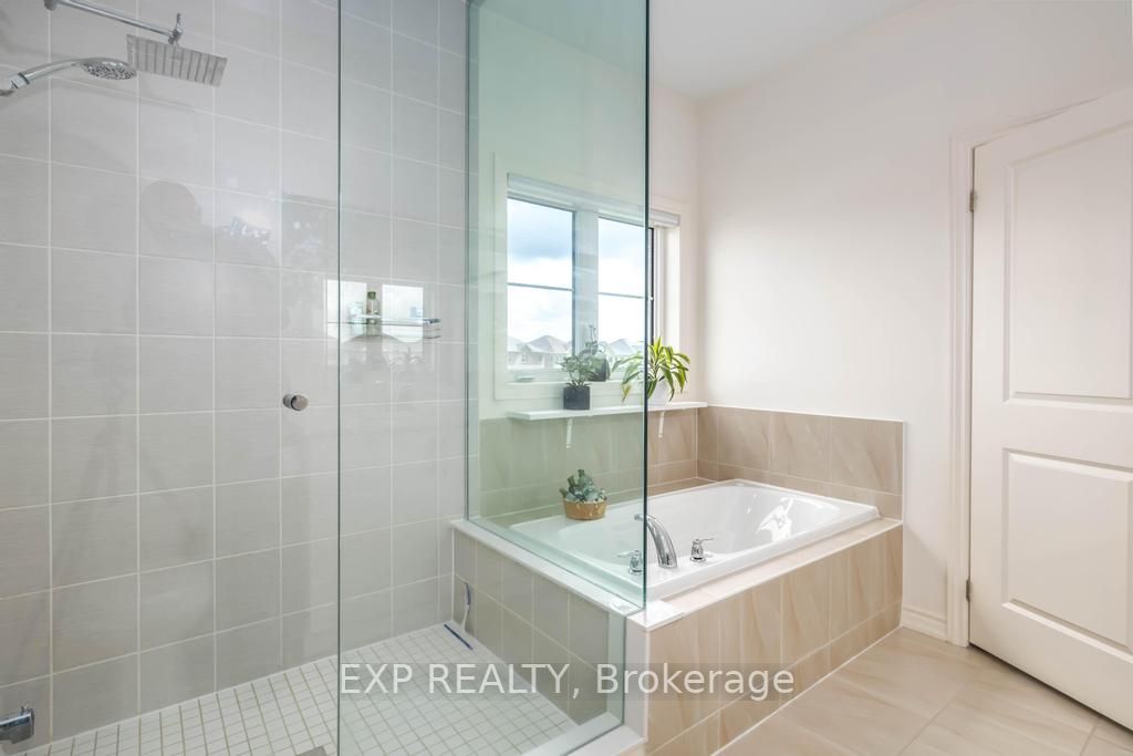 67 Hawtrey Rd