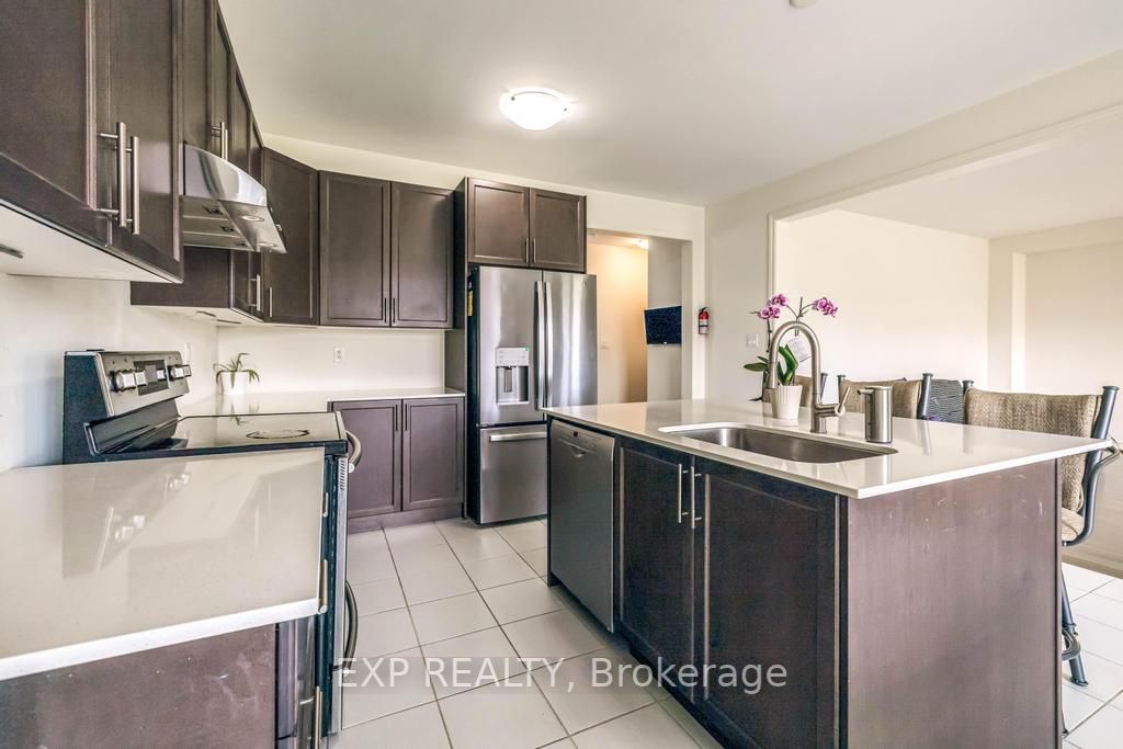 67 Hawtrey Rd