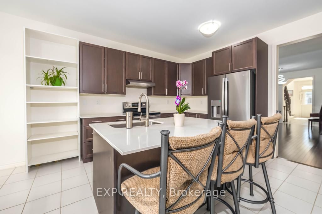 67 Hawtrey Rd