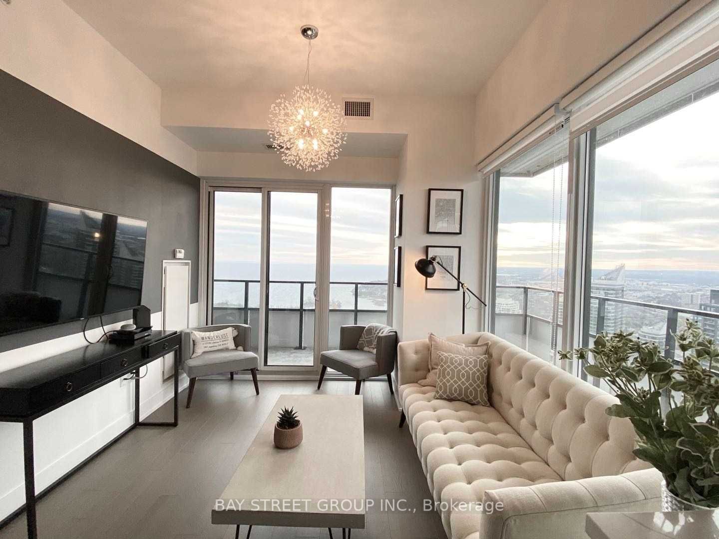 20 Shore Breeze Dr, #4601