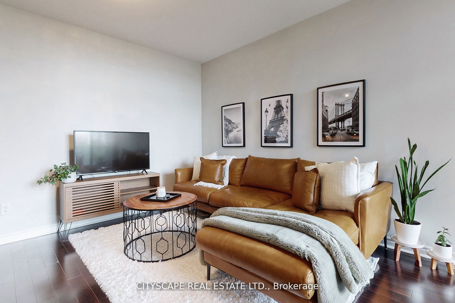 3525 Kariya Dr, #301
